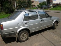 volkswagen_jetta_2_2012301_3_orig.jpg